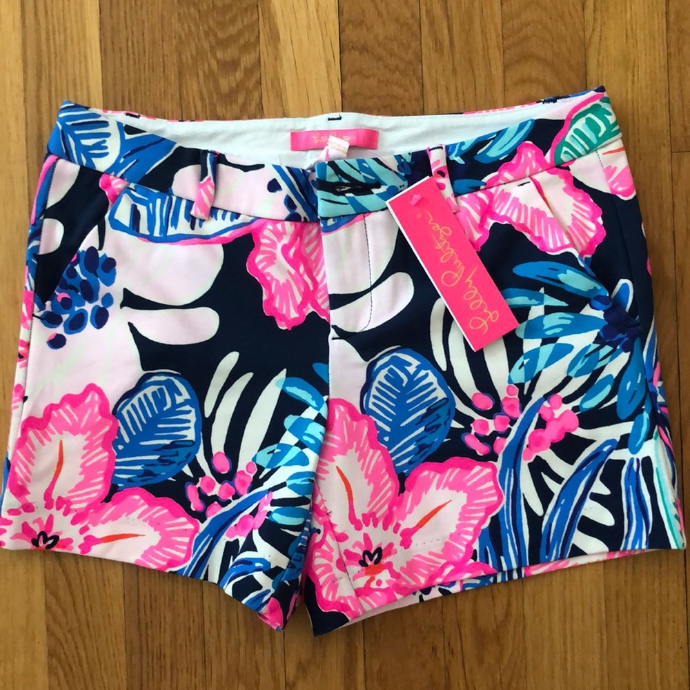 NWT Lilly Callahan 5 inch inseam shorts